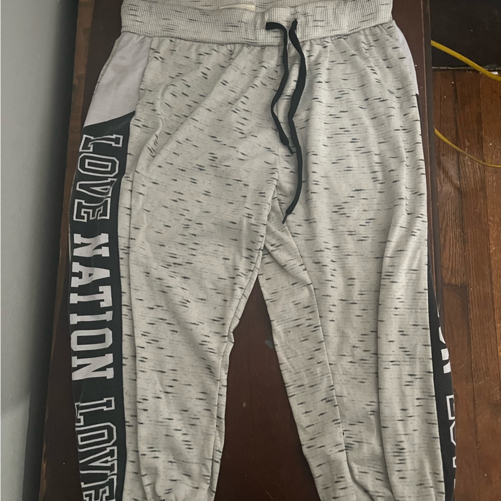 Bobbie and Brooks XL Joggers